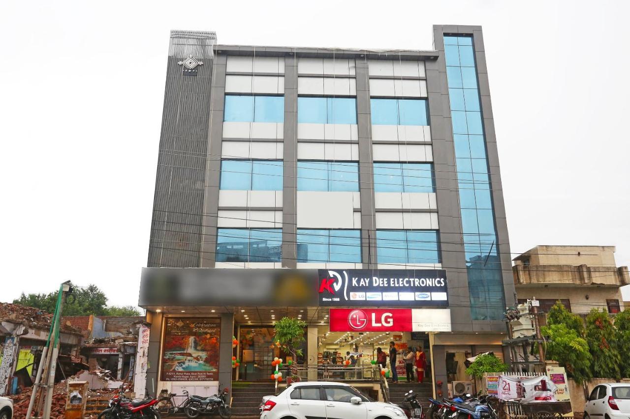 Oyo 18422 Central Grand Belanganj Ngoại thất bức ảnh