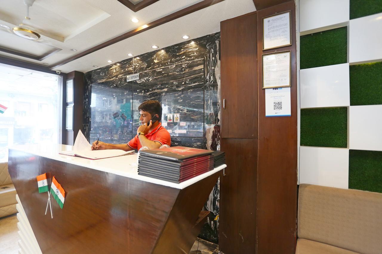 Oyo 18422 Central Grand Belanganj Ngoại thất bức ảnh